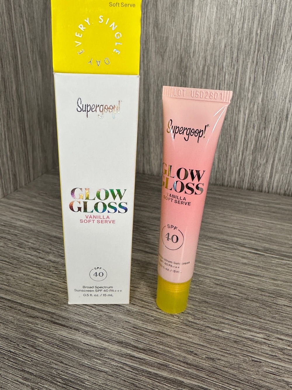 Supergoop! Glow Gloss SPF 40 Lip Gloss — Vanilla Soft Serve